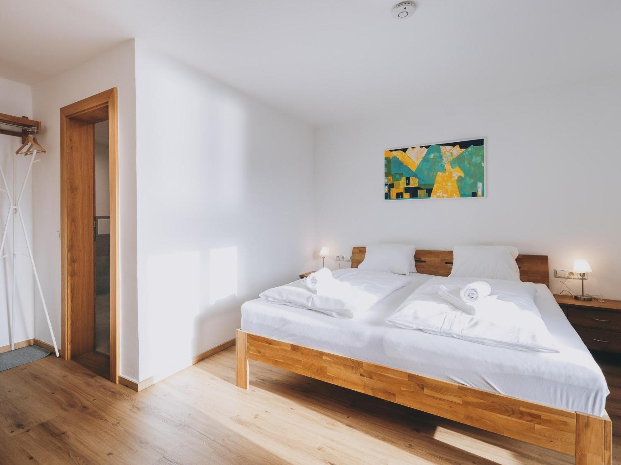 Haus Altenberger By We Rent, Summercard Included Zell am See Room photo