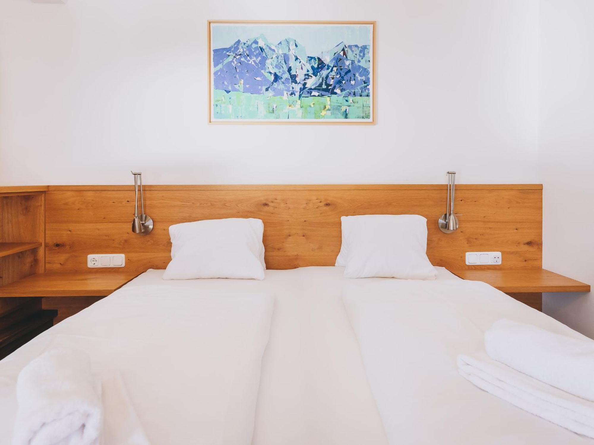Haus Altenberger By We Rent, Summercard Included Zell am See Room photo