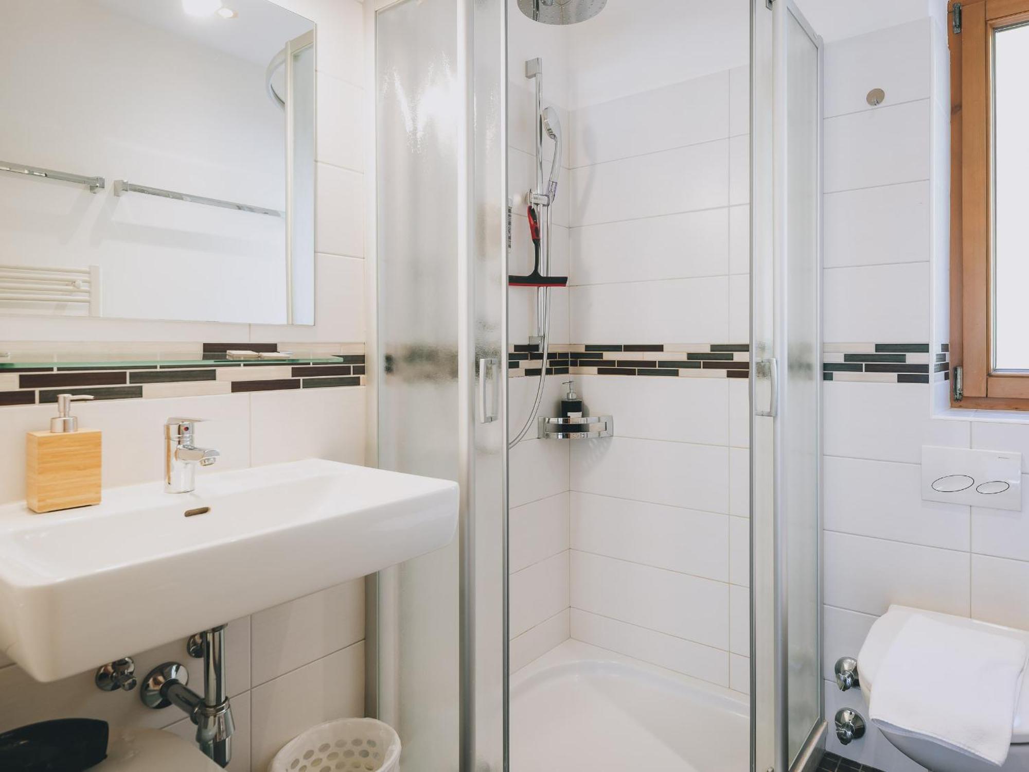 Haus Altenberger By We Rent, Summercard Included Zell am See Room photo
