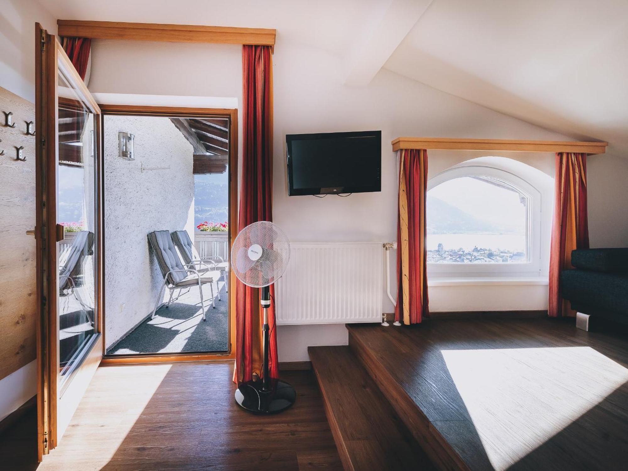 Haus Altenberger By We Rent, Summercard Included Zell am See Exterior photo