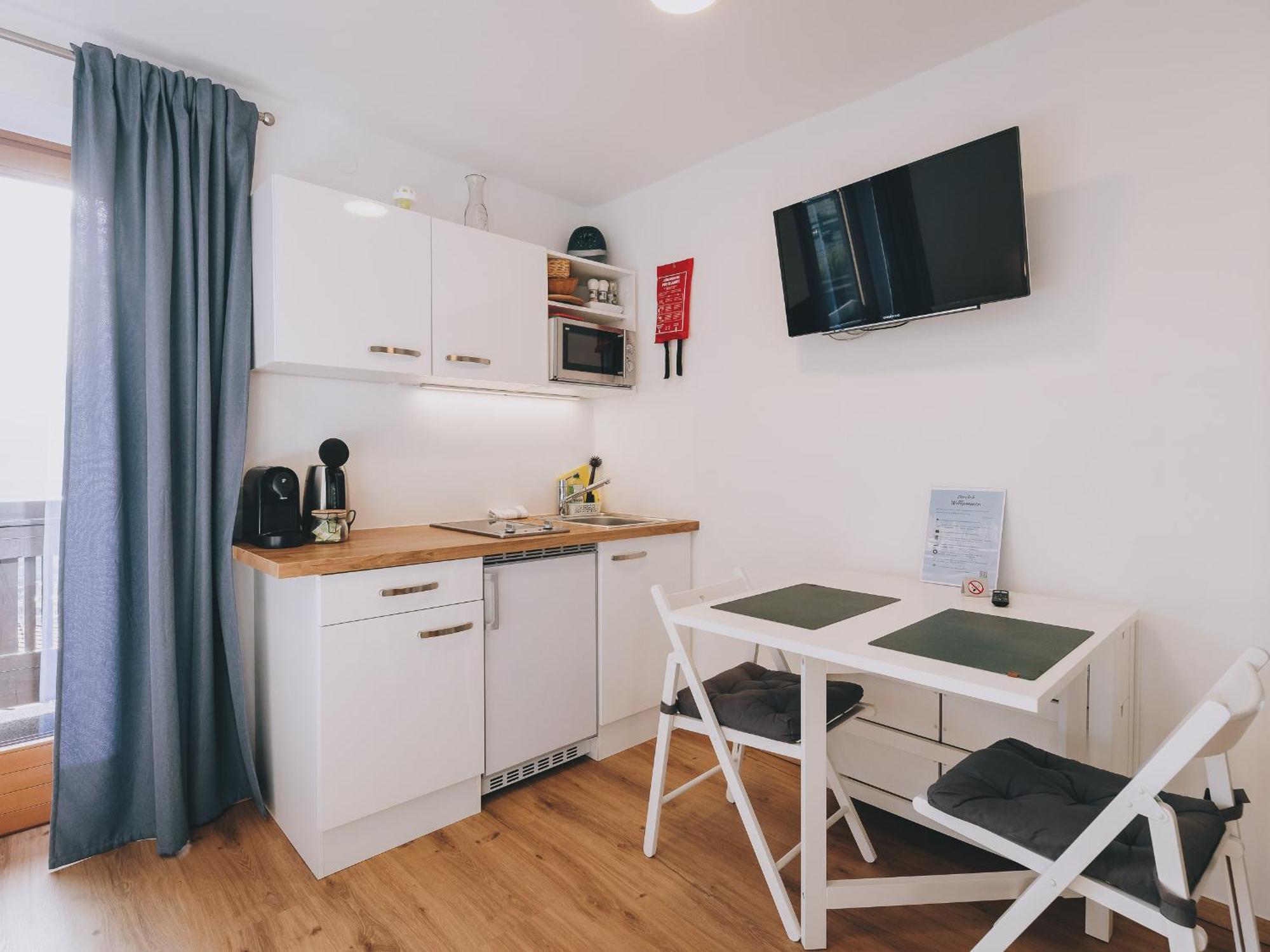 Haus Altenberger By We Rent, Summercard Included Zell am See Room photo